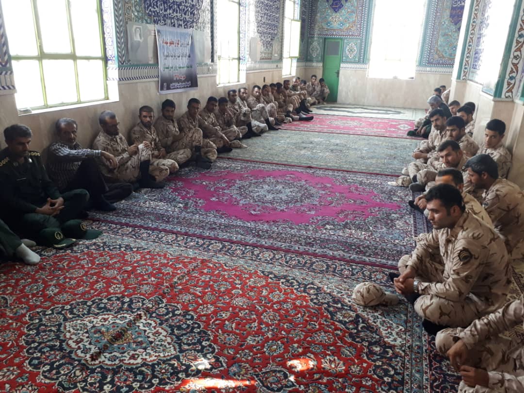 مراسم تجلیل از سربازان نمونه سپاه پاسداران شهرستان کهگیلویه برگزار شد/گزارش تصویری